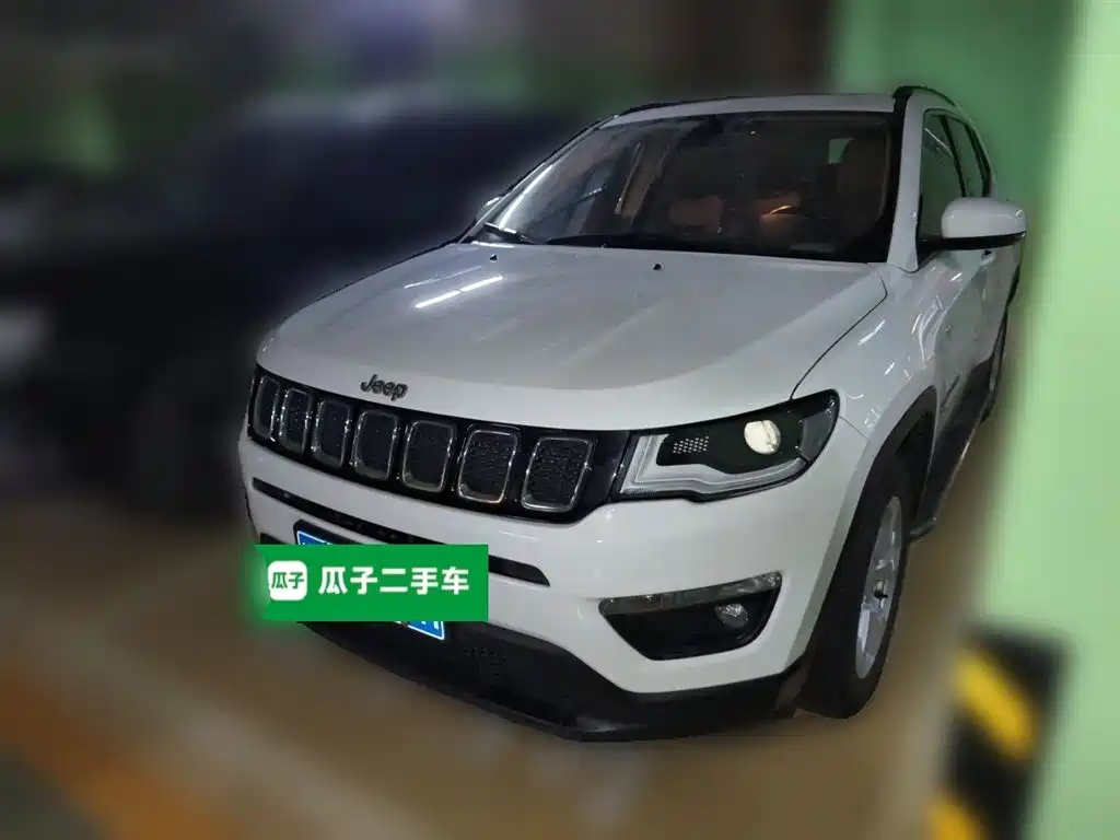 Jeep Compass 2018 — фото 2