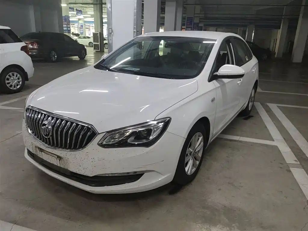 Buick Excelle 2017 — фото 1