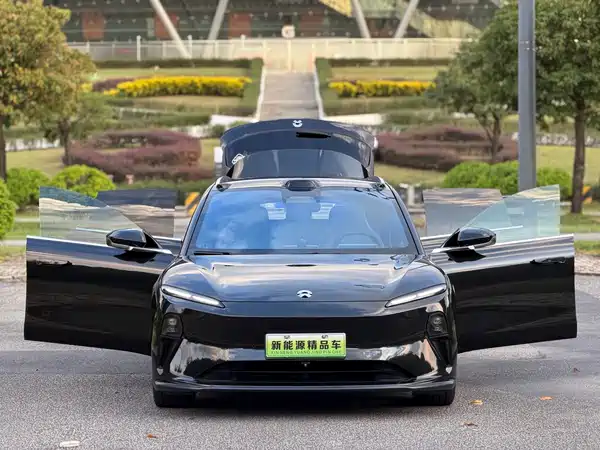 NIO ET5T 2024