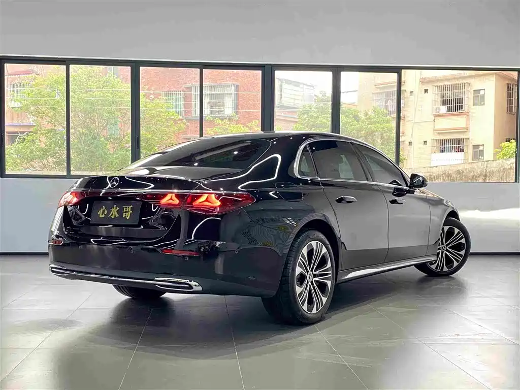 Mercedes-Benz E-Class 2026
