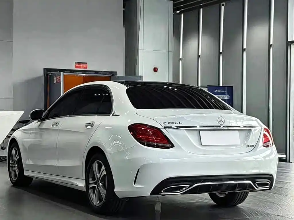 Mercedes-Benz C-Class 2021 — фото 11