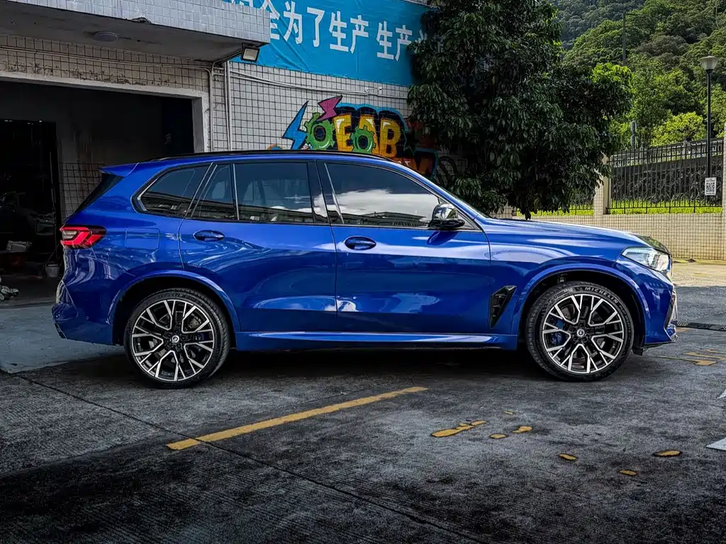BMW X5 M 2022 — фото 3