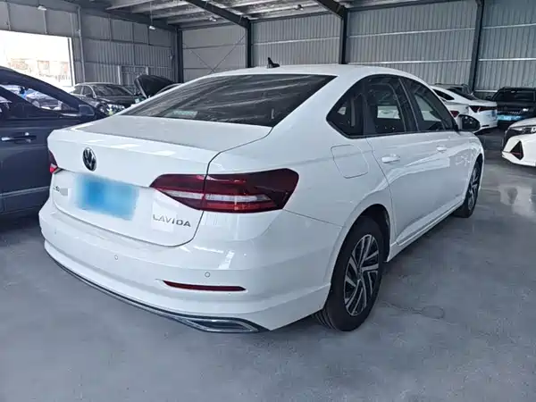 Volkswagen Lavida 2022