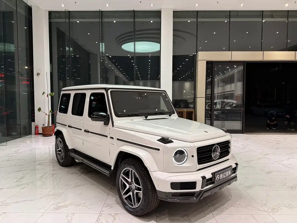Mercedes-Benz G-Class 2023 — фото 2