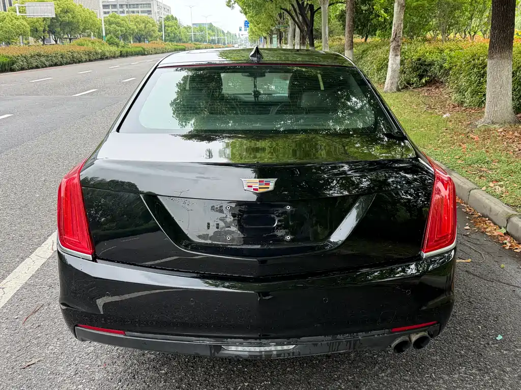 Cadillac CT6 2016 — фото 9