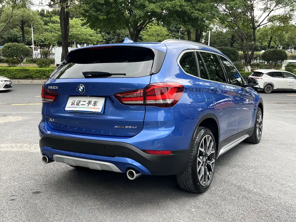 BMW X1 2020 — фото 4