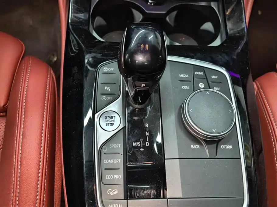 BMW X4 2022 — фото 16