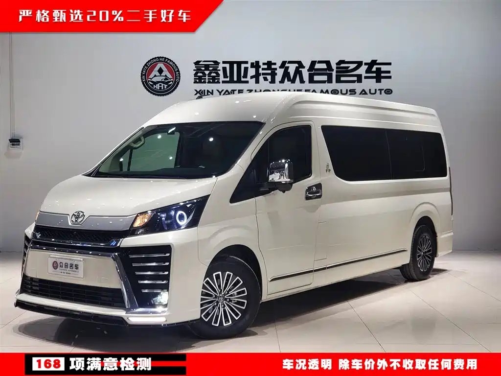 Toyota Hiace 2022 — фото 2