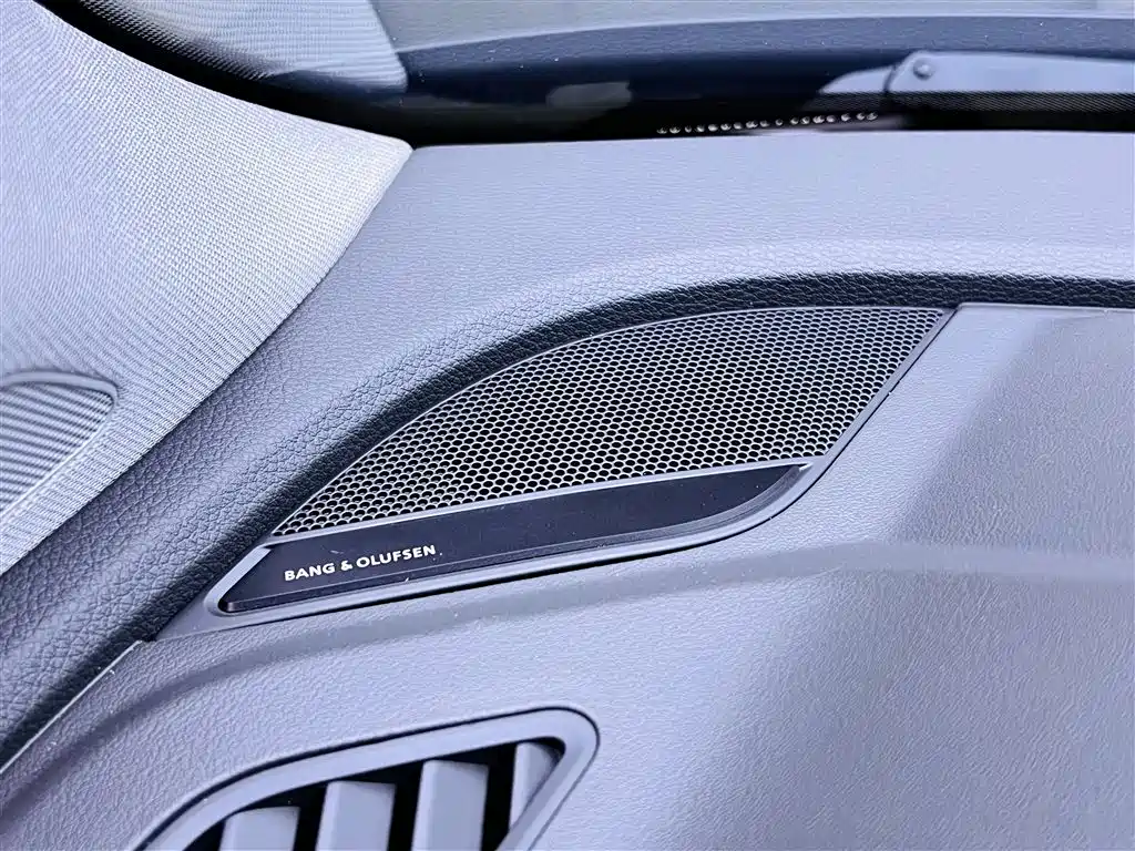 Audi Q5L 2022 — фото 16