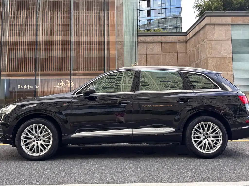 Audi Q7 2016
