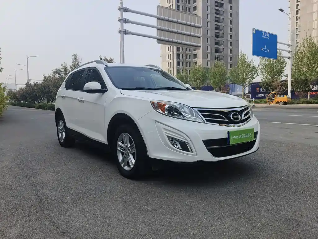 GAC Motor Trumpchi GS5 2014 — фото 3
