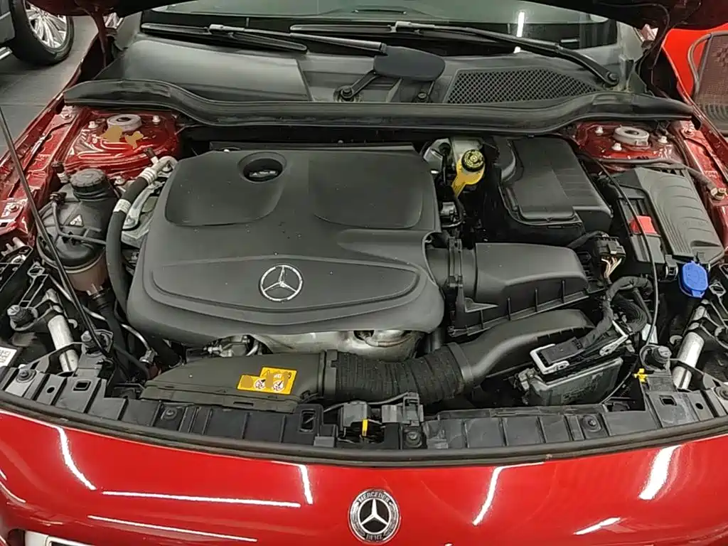 Mercedes-Benz GLA 2018 — фото 20