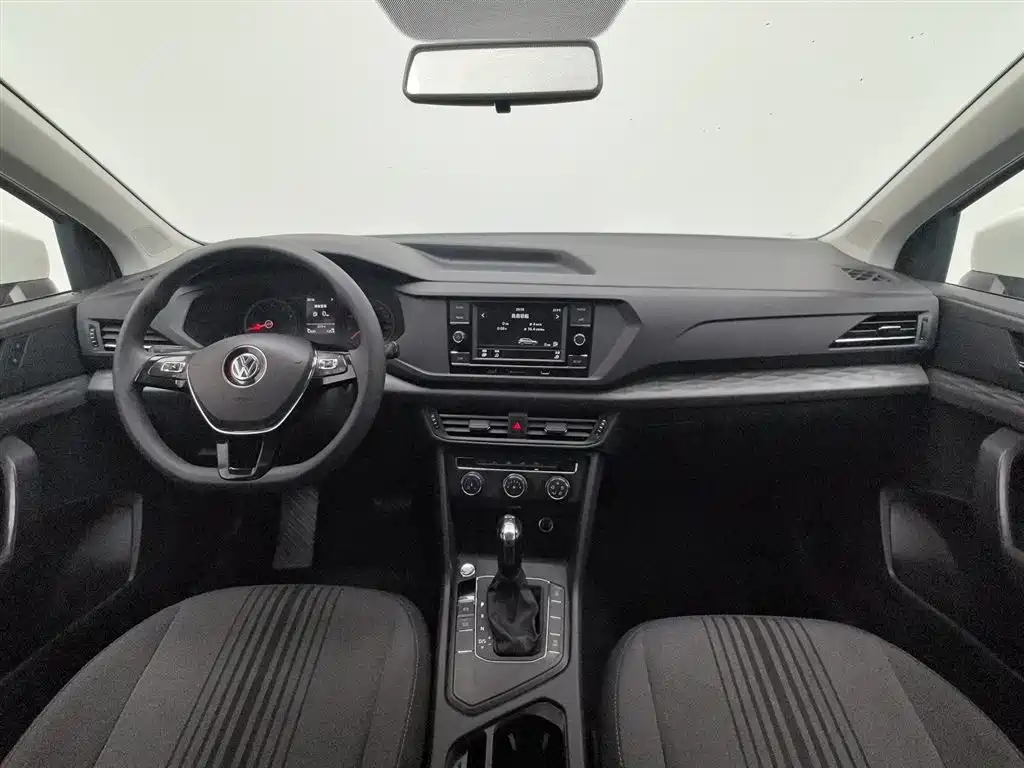 Volkswagen Tharu 2019