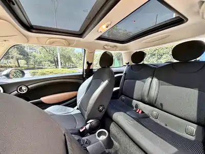 MINI MINI 2011