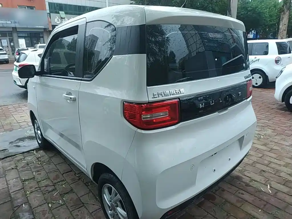 Wuling MINIEV 2021