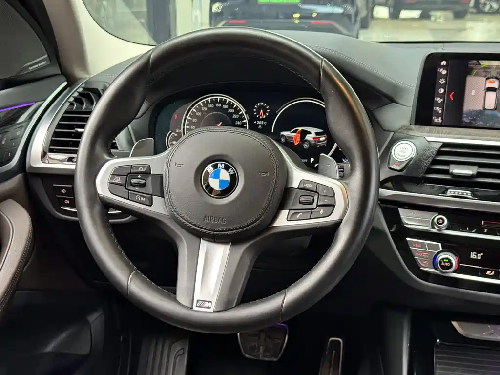 BMW X3 2019 — фото 12