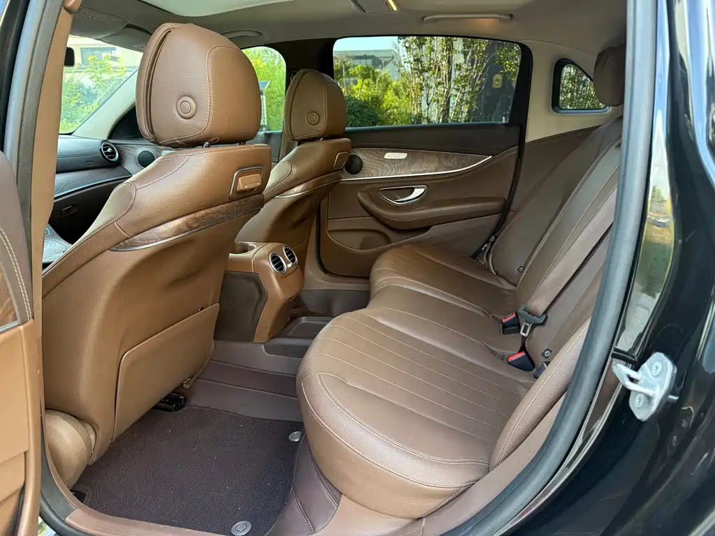 Mercedes-Benz E-Class 2018