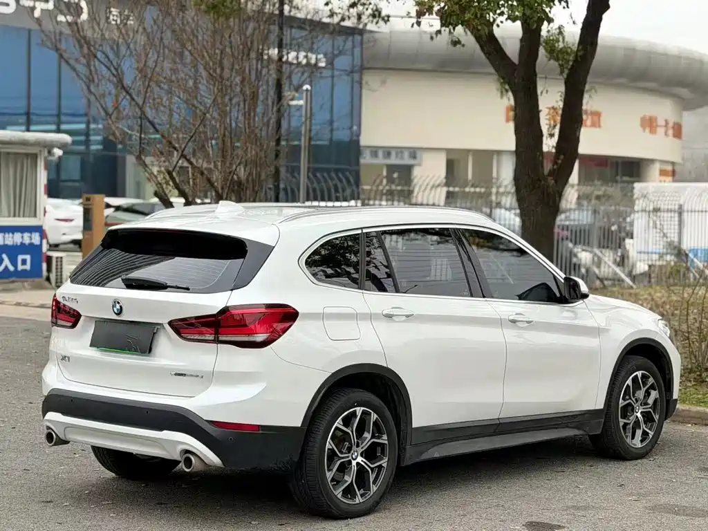 BMW X1 2023 — фото 7