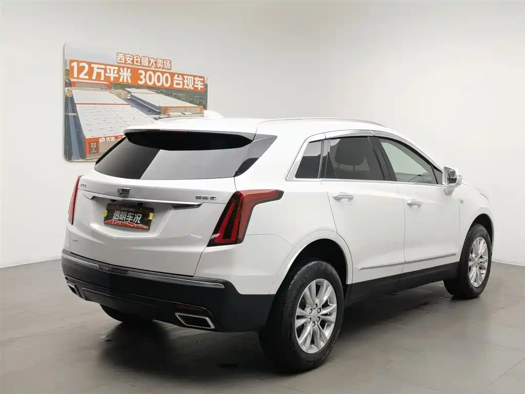 Cadillac XT5 2022 — фото 2