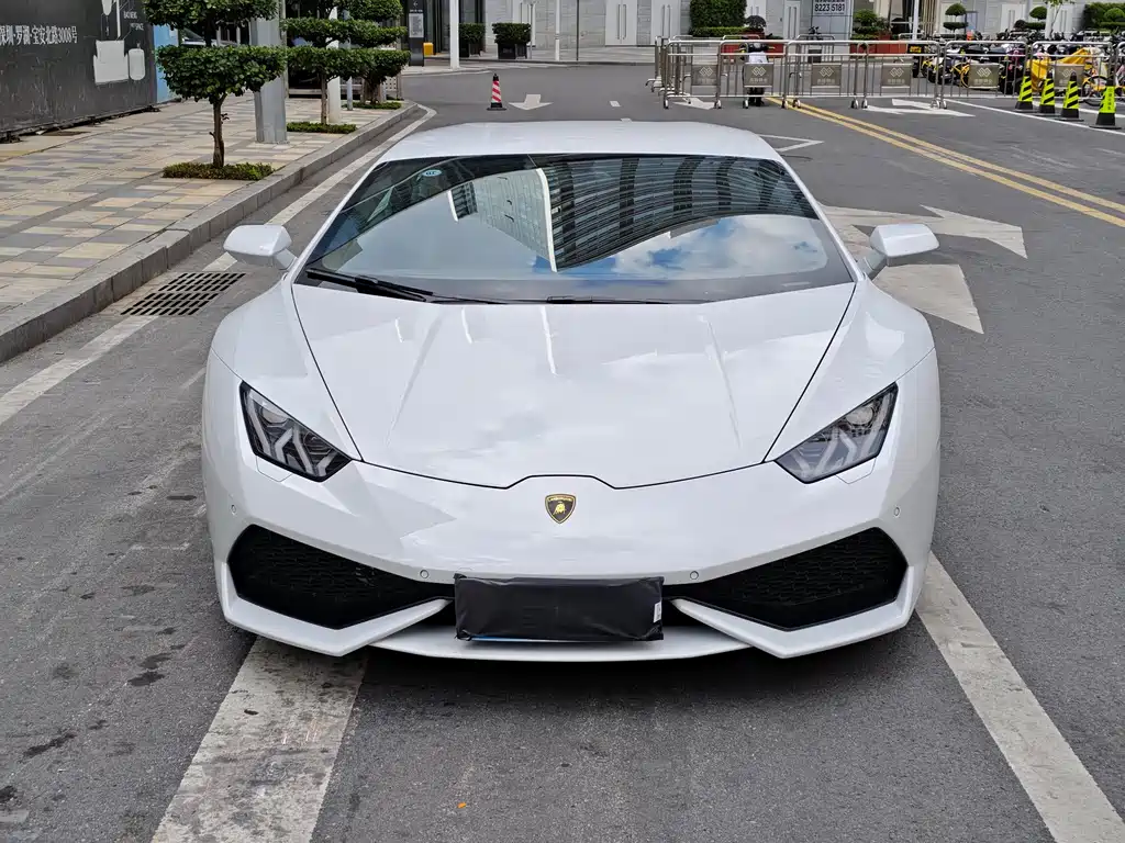 Lamborghini Huracán 2015 — фото 2