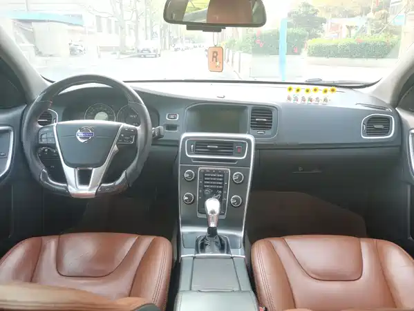 Volvo S60 2013