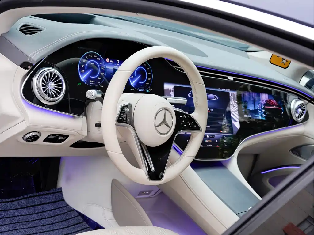 Mercedes-Benz EQS 2022 — фото 13