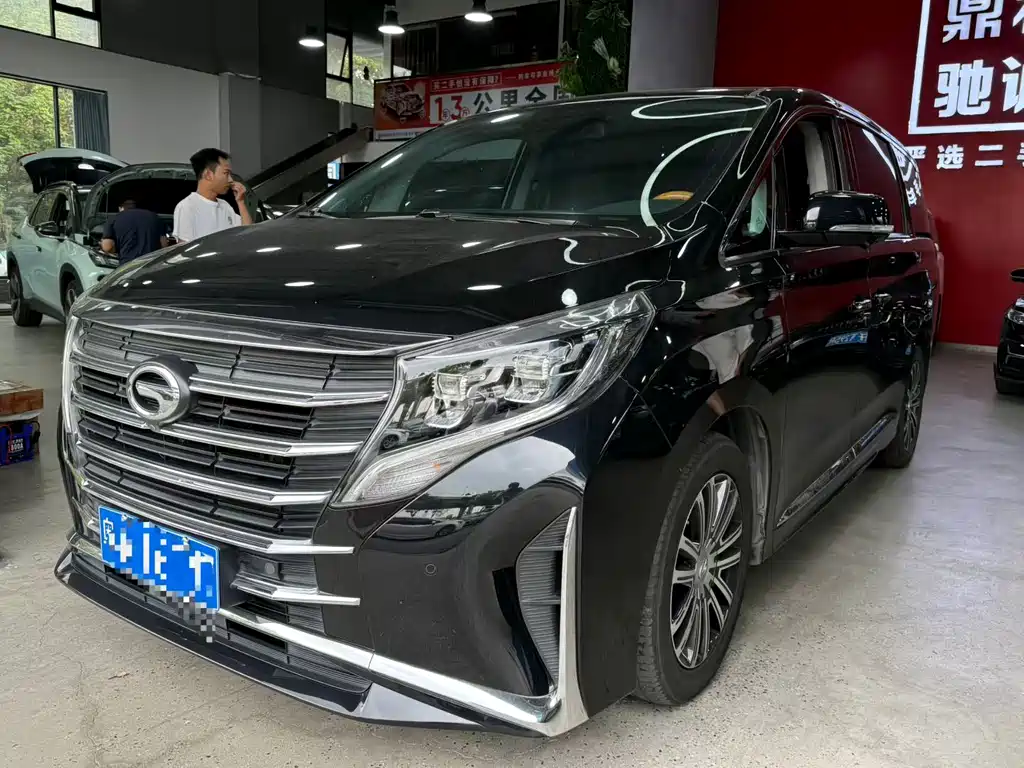 GAC Motor Trumpchi M8 2022 — фото 1