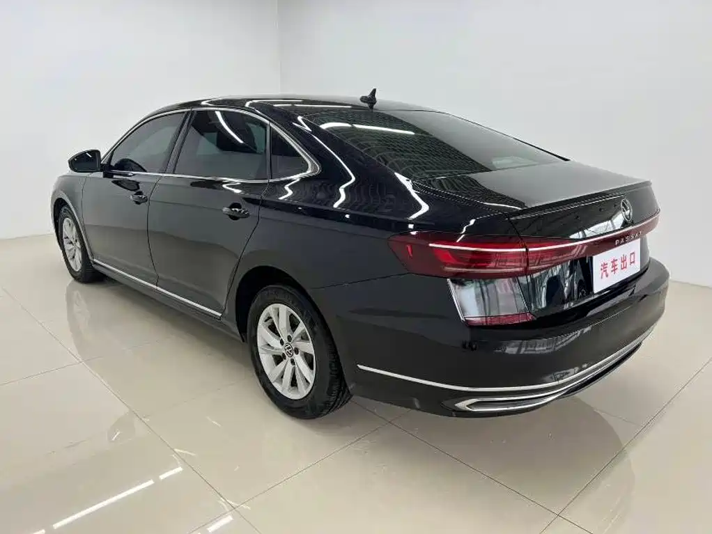 Volkswagen Passat 2023