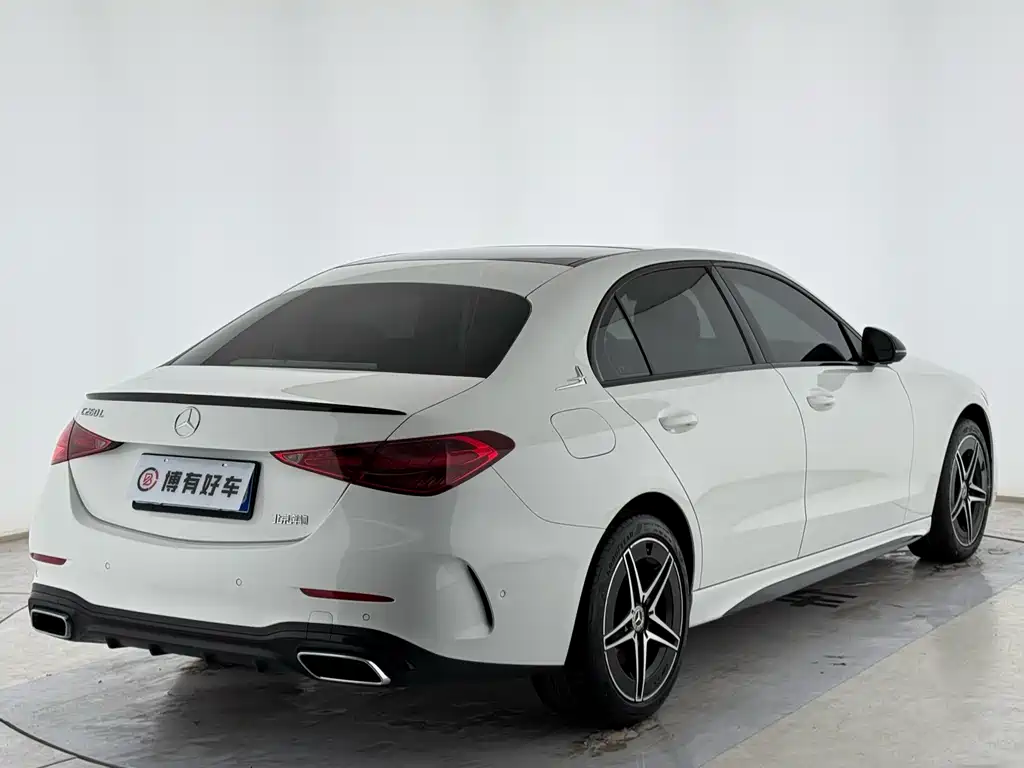Mercedes-Benz C-Class 2024 — фото 13