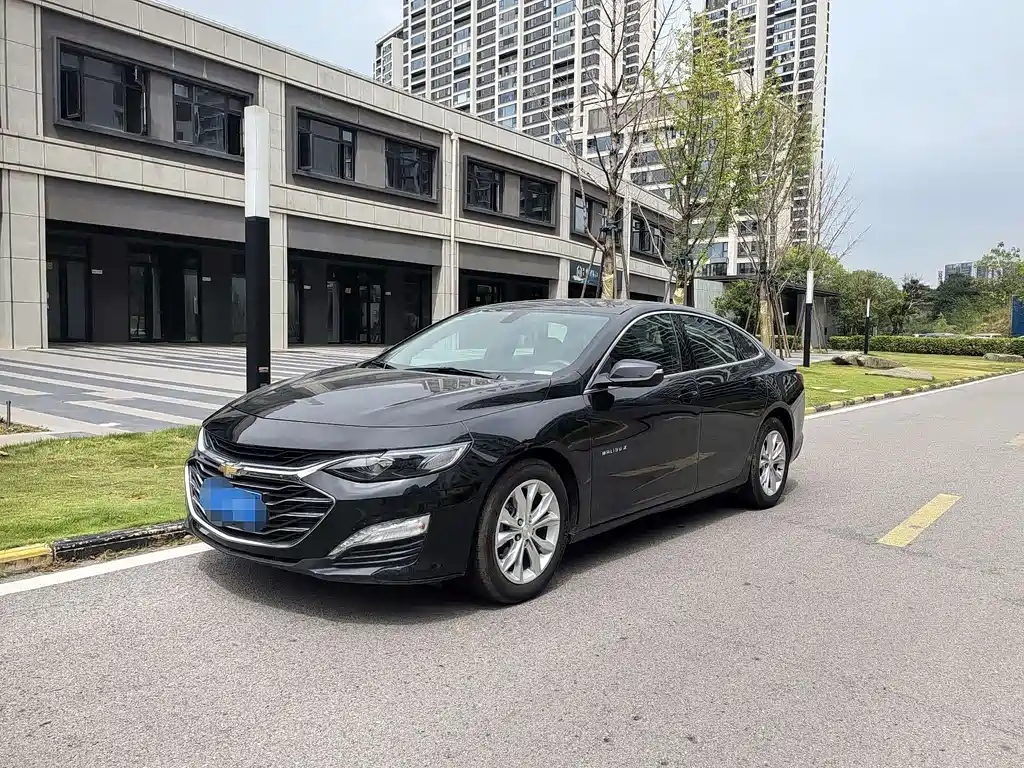 Chevrolet Malibu XL 2021 — фото 1