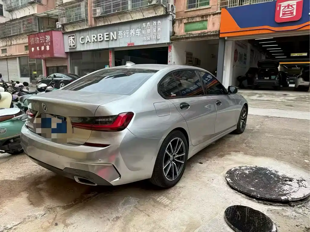 BMW 3 Series 2022