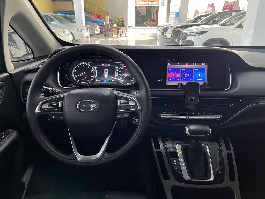 GAC Motor Trumpchi M6 2021 — фото 16