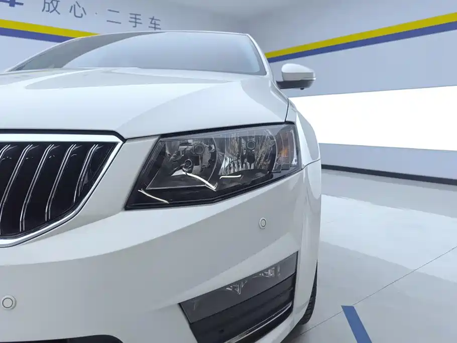 Skoda Octavia 2016