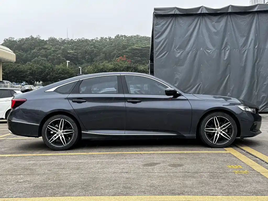 Honda Accord 2023 — фото 4