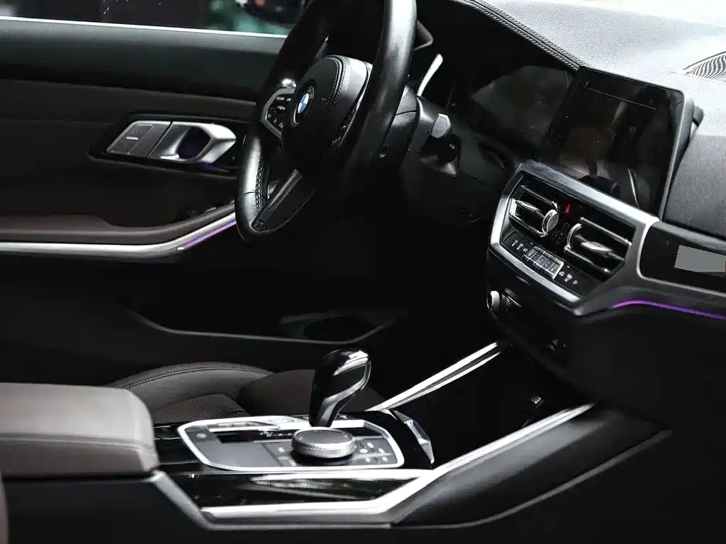 BMW 3 Series 2020