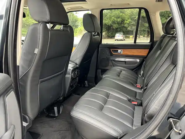 Land Rover Range Rover Sport 2012
