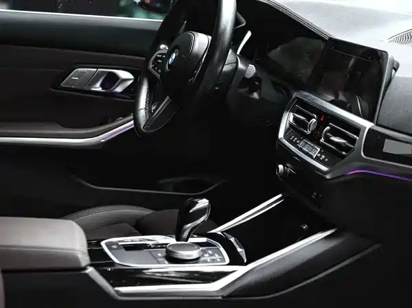BMW 3 Series 2020