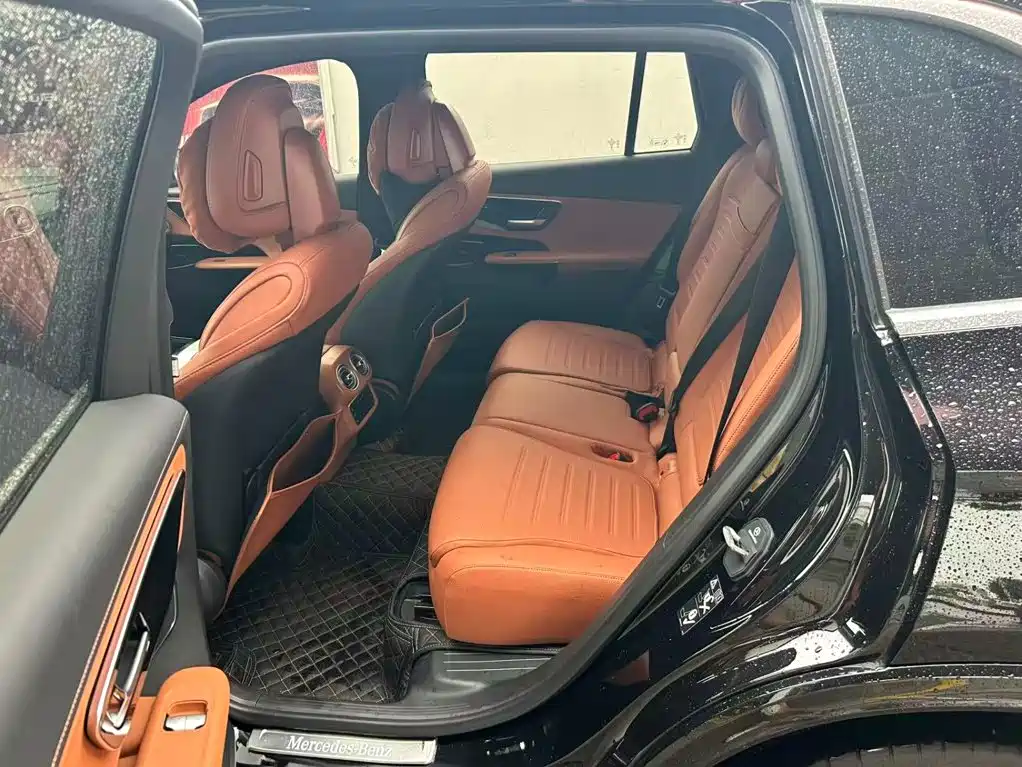 Mercedes-Benz GLC 2024