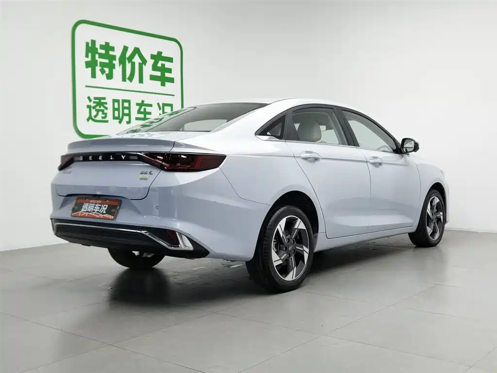 Geely L HiP 2022 — фото 2