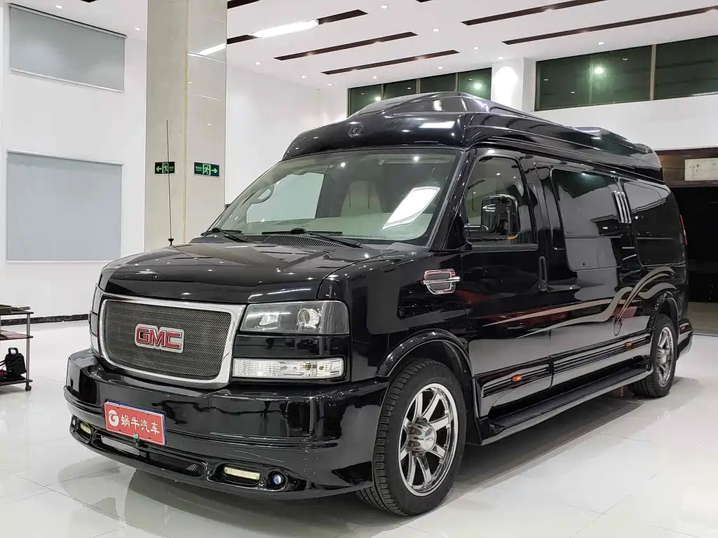 GMC SAVANA 2017 — фото 15