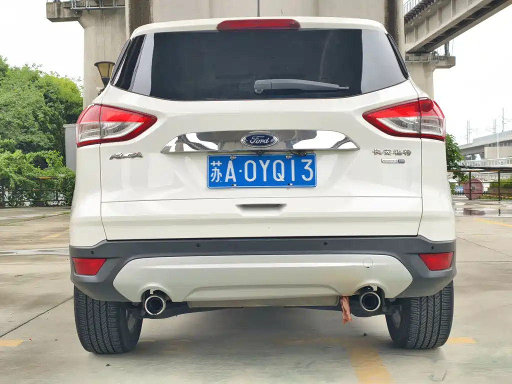 Ford Kuga 2014 — фото 3