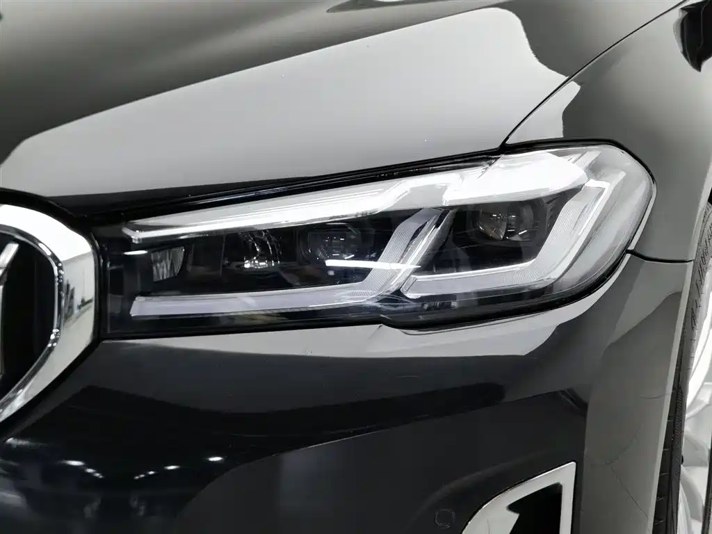 BMW 5 Series 2020