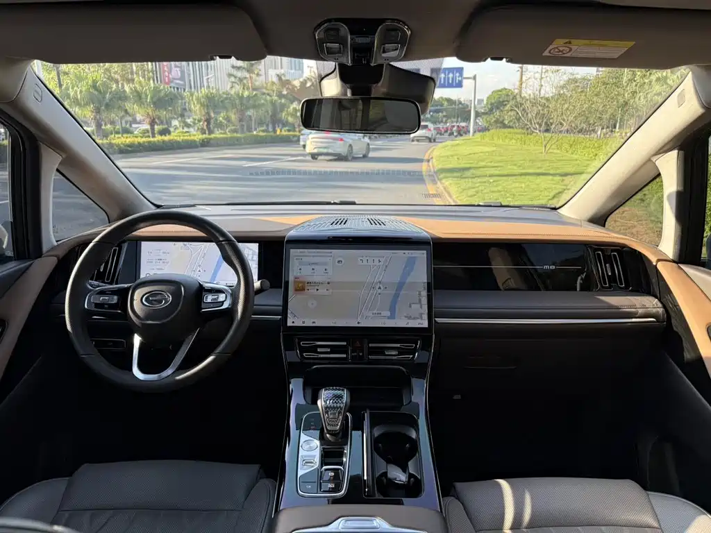 GAC Motor Trumpchi M8 2025 — фото 15