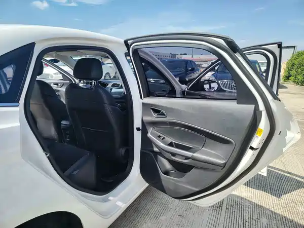 Ford Escort 2019