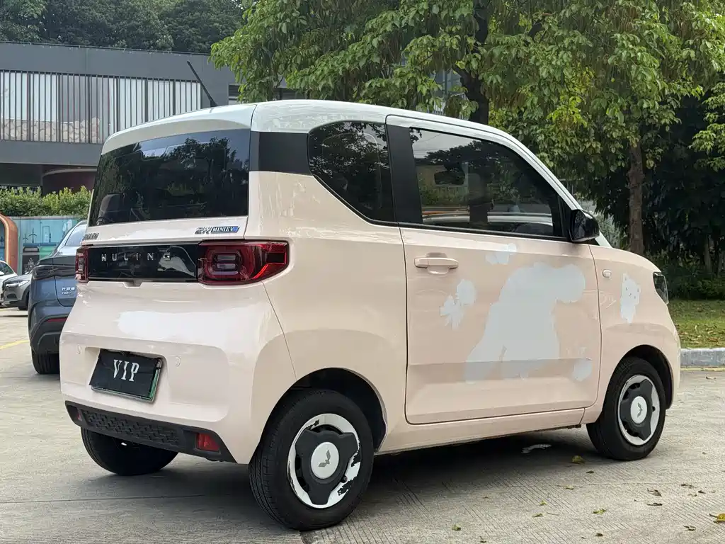 Wuling MINIEV 2022