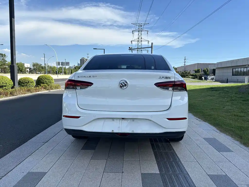 Buick Excelle 2021