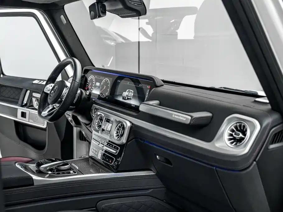 Mercedes-Benz G-Class 2024 — фото 19