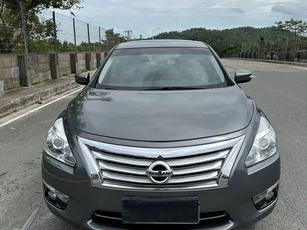 Nissan Teana 2013