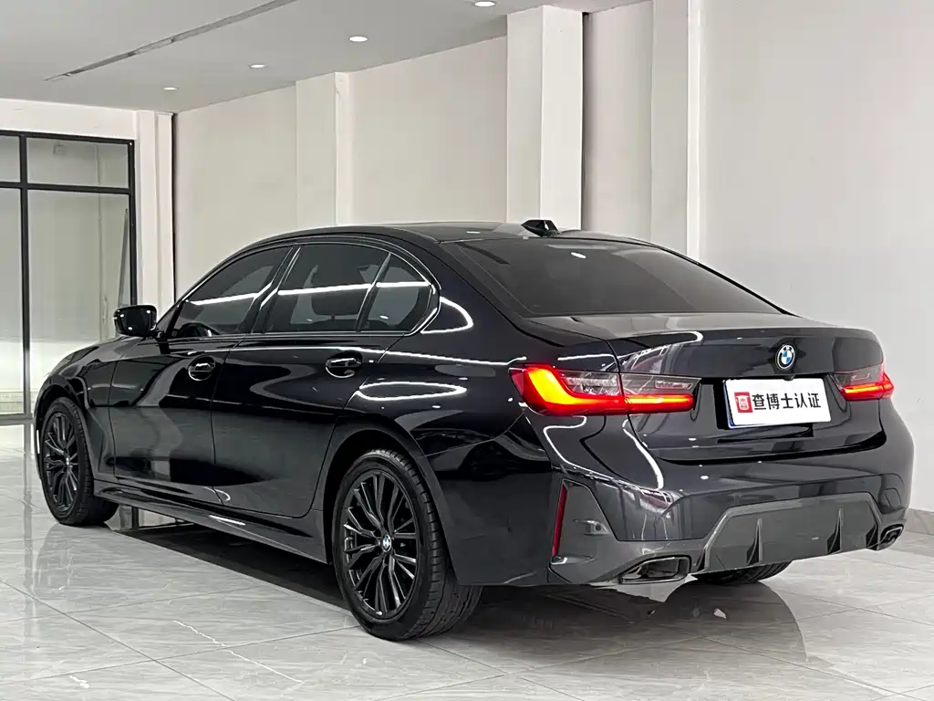 BMW 3 Series 2023 — фото 13