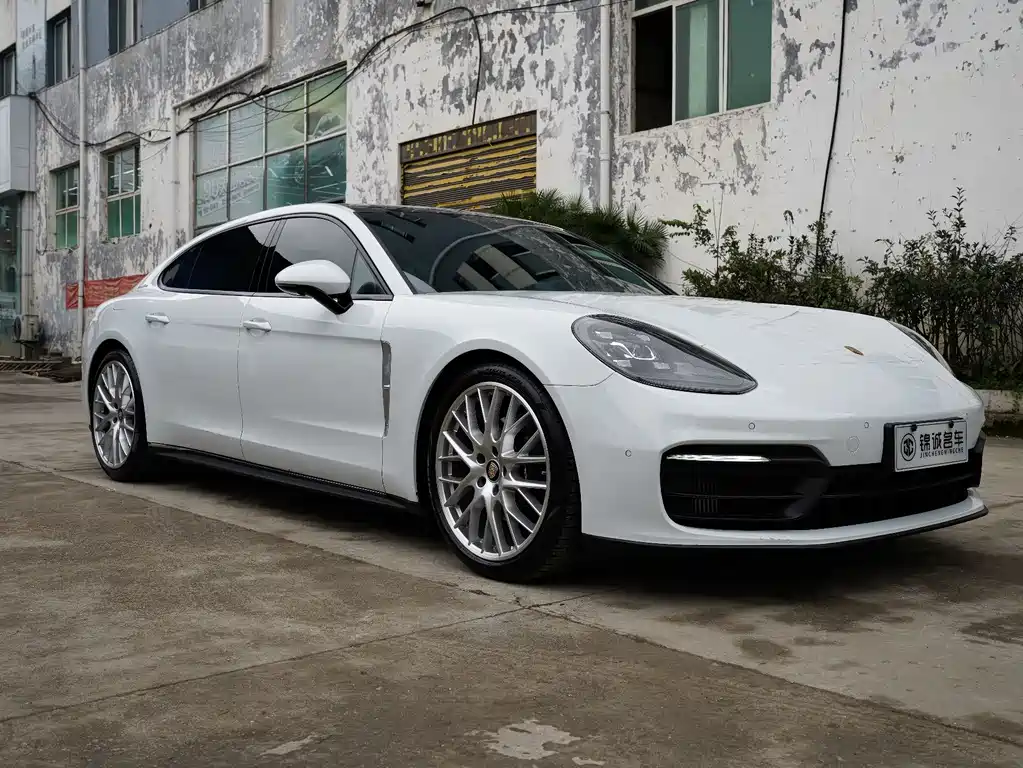 Porsche Panamera 2023 — фото 3